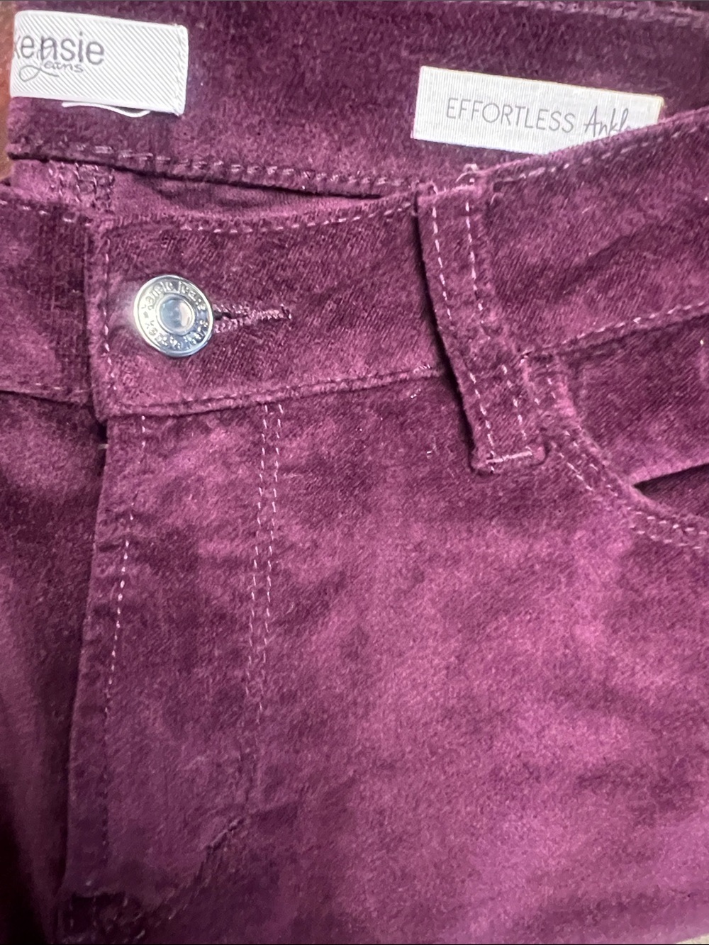 Kensie Jeans Plum Purple Velvet Crop Pants Size 4/27